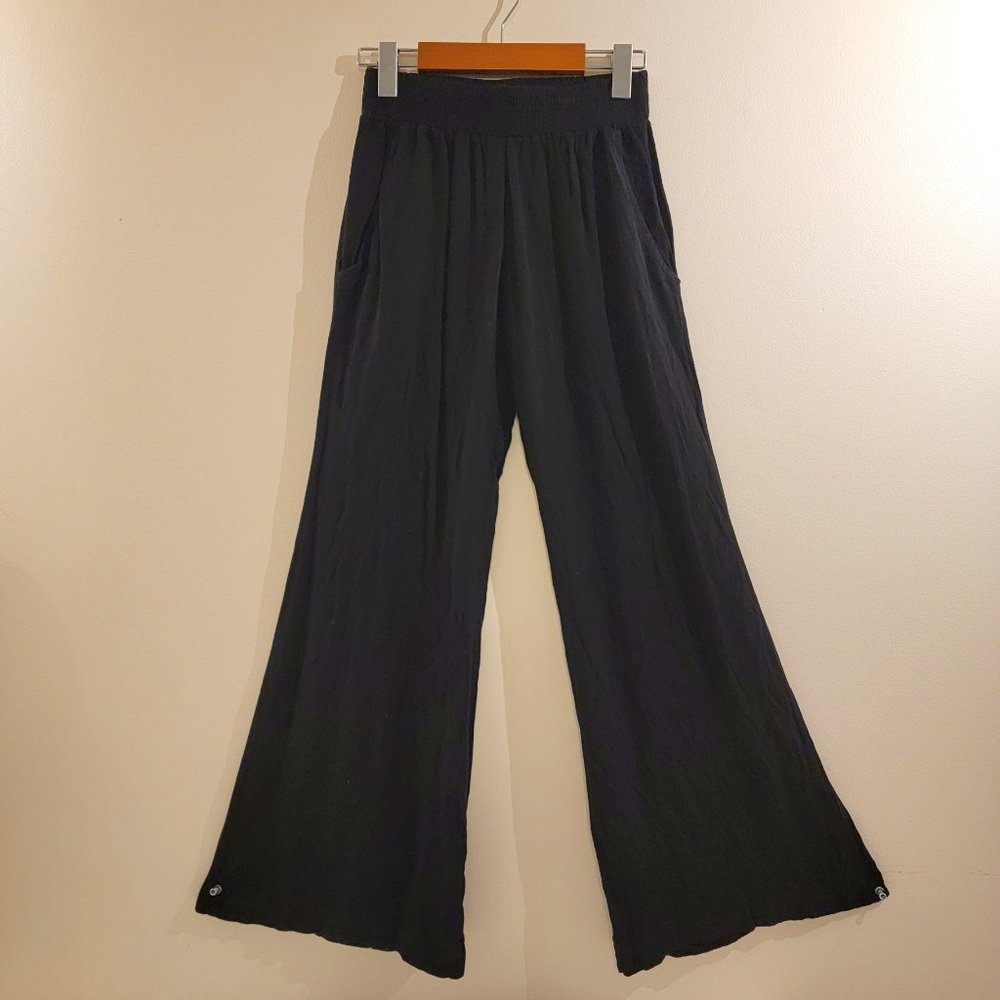 DREW - Flared Leg Pants with Pockets - Elastic Waist - Black XS